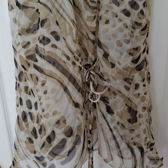 New York & Company Sheer Top - Picture 5 of 5